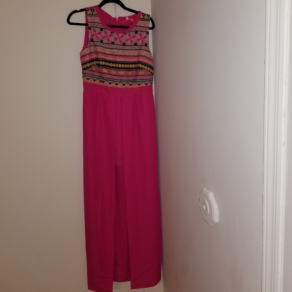 Vilagallo Embroidered Maxi Dress SZ 8 NWT